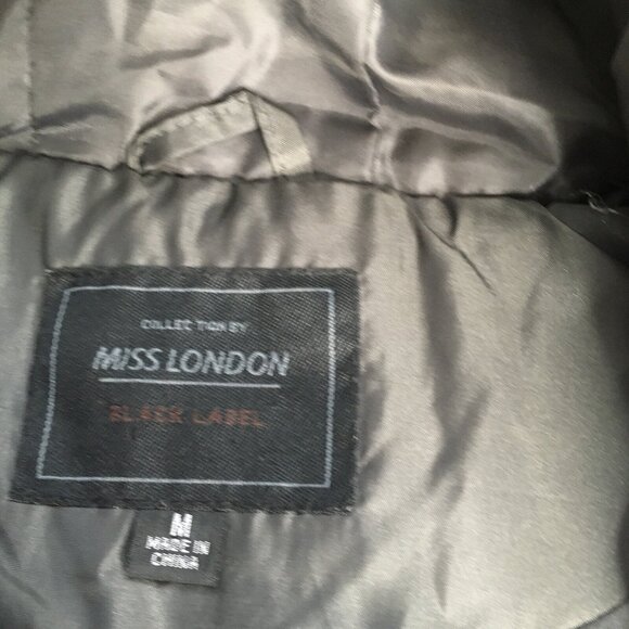 London Fog  Puffer Vest  Faux Fur Hood  Women Medium 90s Warm Full Zip Brown - Picture 12 of 12